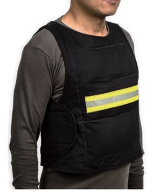 Easy to use, with long cooling time through heat storage Firefighter cooling vest